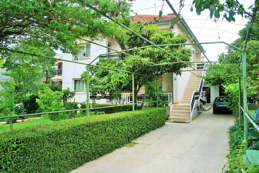 Apartment Sunny Side 扎达尔 外观 照片