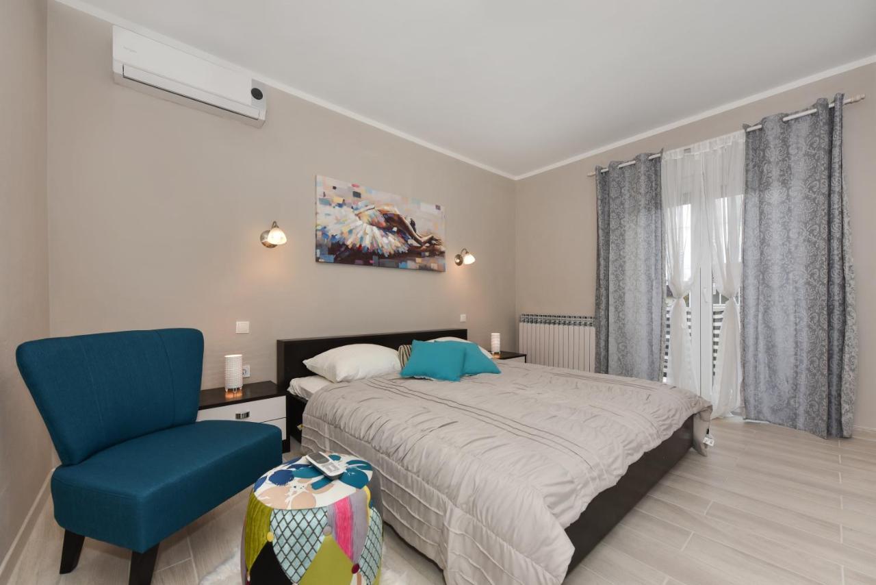 Apartment Sunny Side 扎达尔 外观 照片